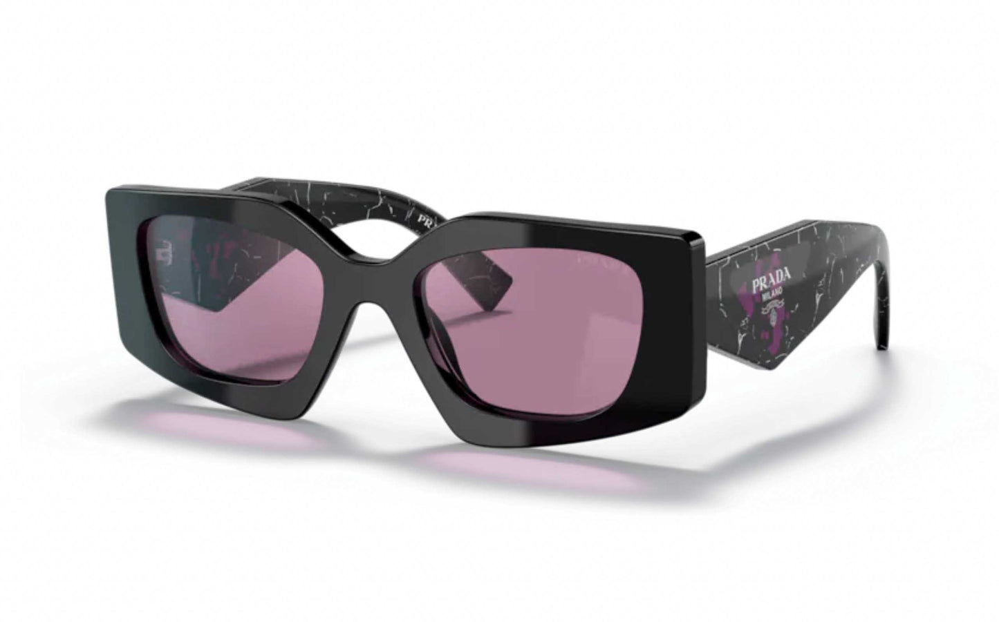 Prada sunglass 15Y