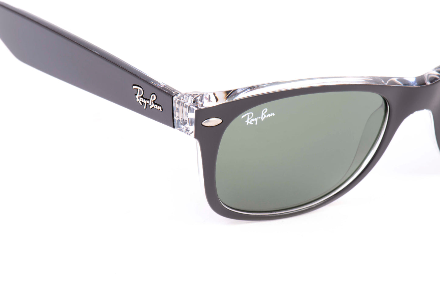 Ray-Ban New Wayfarer Sunglasses RB2132 6052
