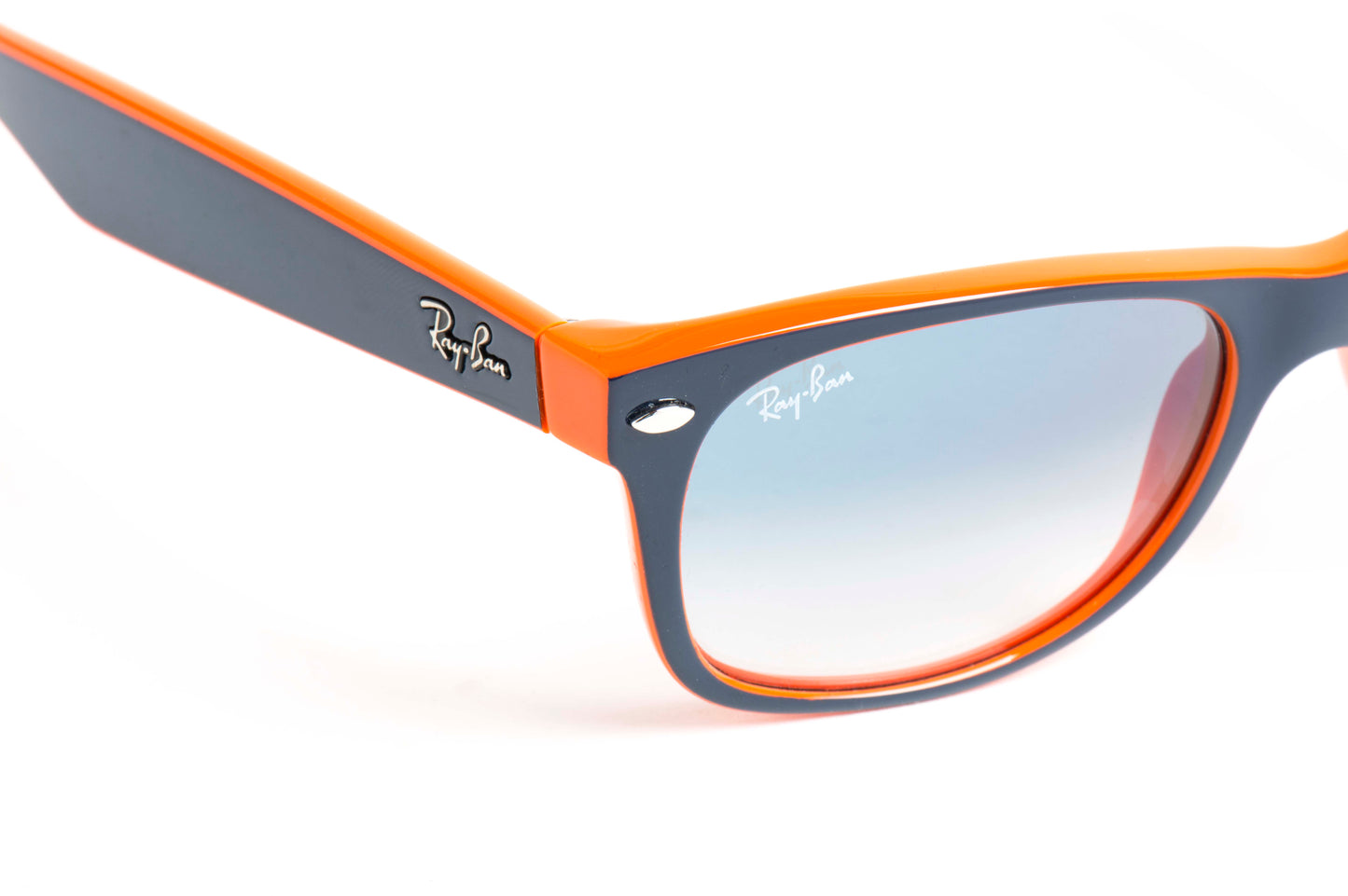 Ray-Ban Wayfarer Sunglasses RB2132 789/3F