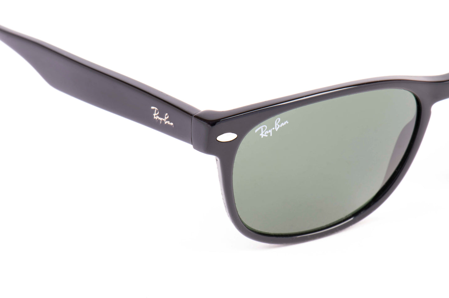 Ray-Ban Sunglasses RB2184 901/31