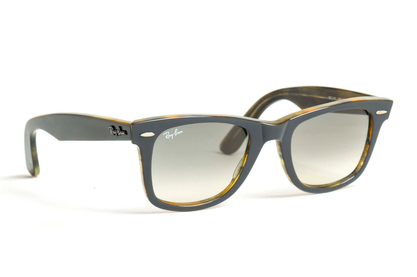 Ray-Ban Wayfarer Sunglasses RB2140 1056/32
