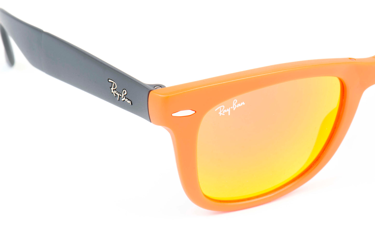 Ray-Ban Wayfarer Sunglasses RB4105 6019/69