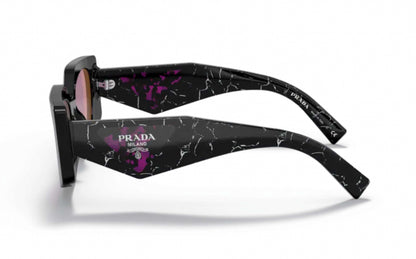 Prada sunglass 15Y