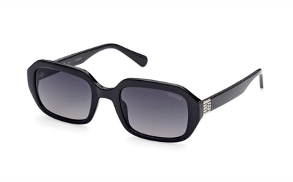 Guess Sunglasses GU8244 01B